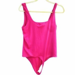 House of Harlow Berry Pink Bodysuit Size Large NWT
